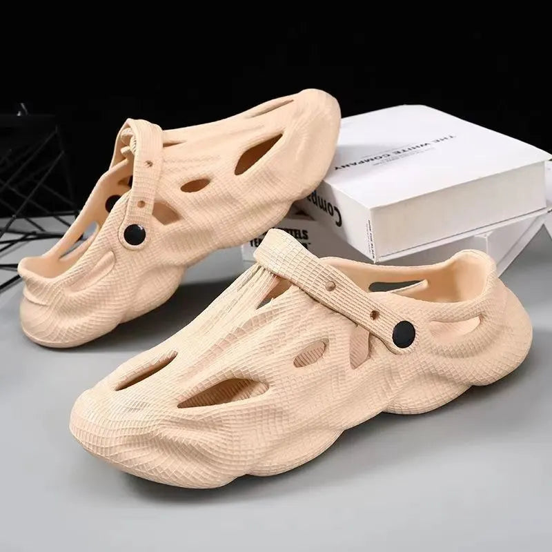 Novelty Hot Sale Garden Shoes for Women Mens Sandals EVA Lightweight Beach Clogs Summer Beach Zapatos Hombre for Men and Women